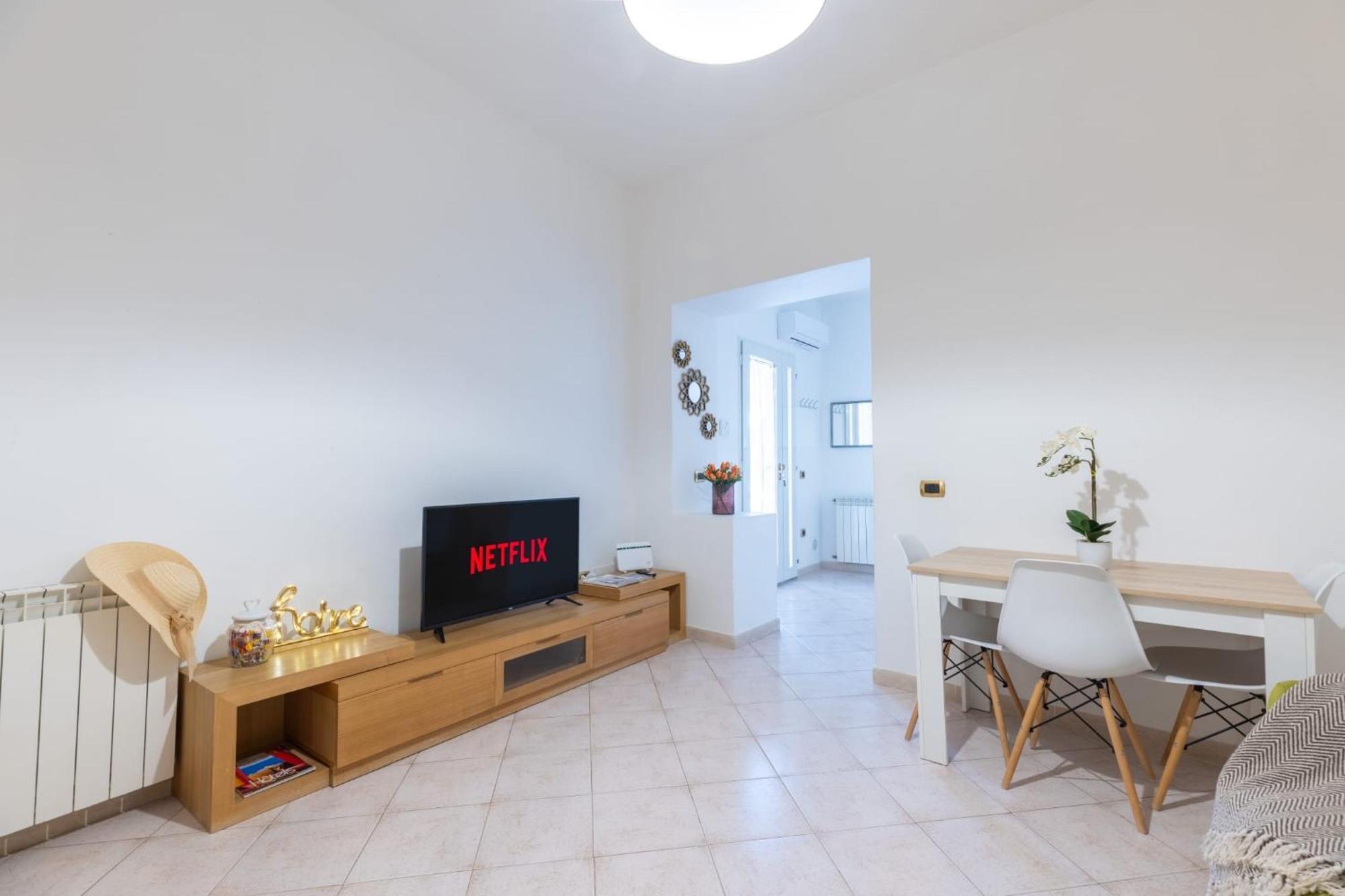 Maria House Con Giardino Privato * Olbia